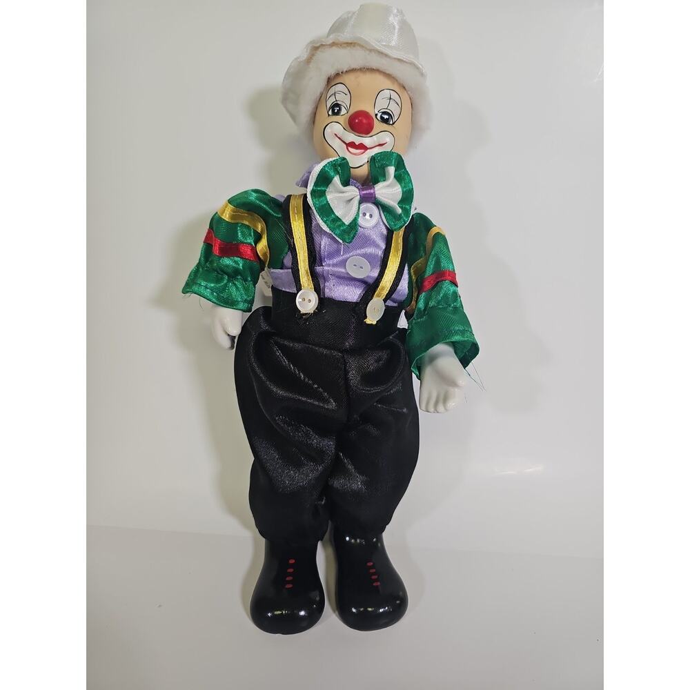 Vintage Clownโ Figurine Hand Made 10" Porcelain Clown Albert Price Made In USA